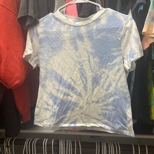 Divided crop top